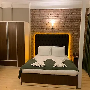 Berfinn Besiktas Otel